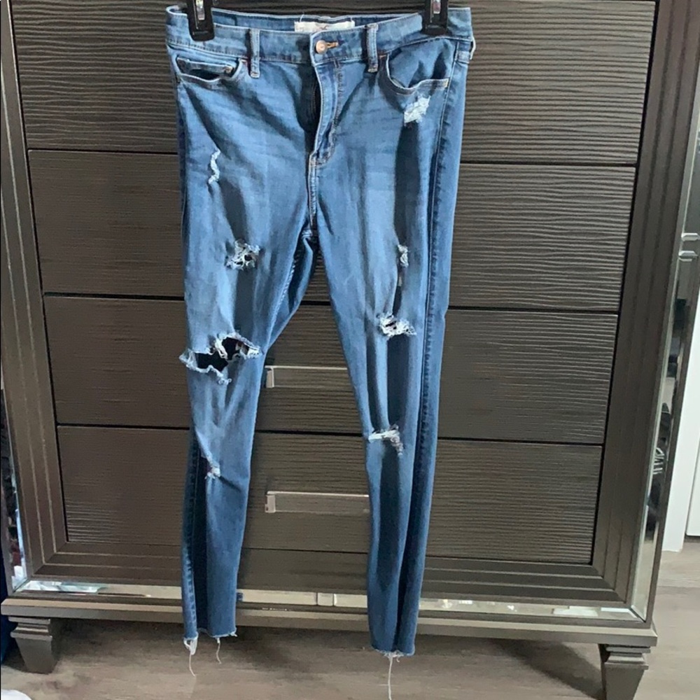Hollister jeans